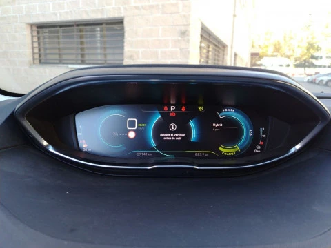 Peugeot 3008 Hybrid 225 e-EAT8 Allure Pack