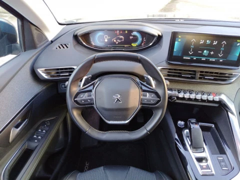 Peugeot 3008 Hybrid 225 e-EAT8 Allure Pack