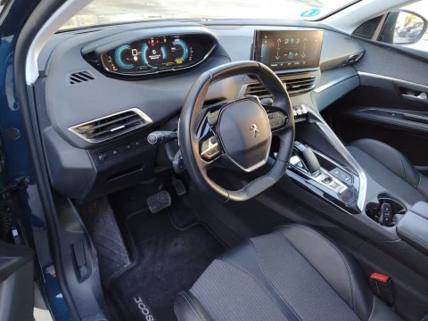 Peugeot 3008 Hybrid 225 e-EAT8 Allure Pack