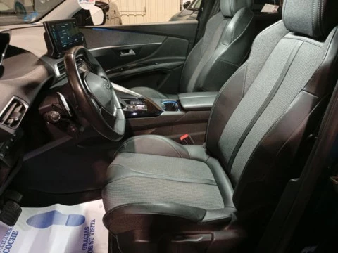 Peugeot 3008 Hybrid 225 e-EAT8 Allure Pack