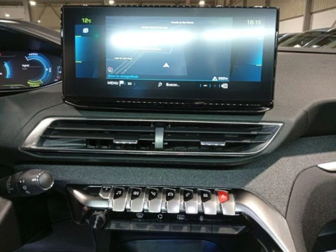 Peugeot 3008 Hybrid 225 e-EAT8 Allure Pack