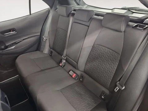 Toyota Corolla 1.8 125H ACTIVE TECH E-CVT