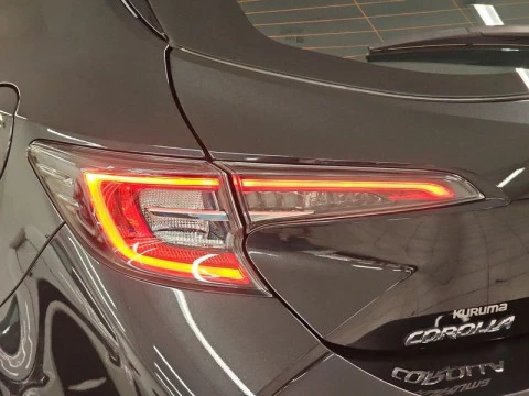 Toyota Corolla 1.8 125H ACTIVE TECH E-CVT