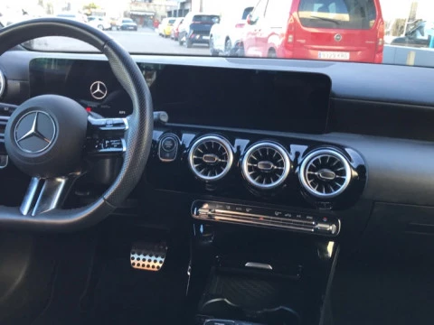 Mercedes-Benz Clase A  180 Compacto