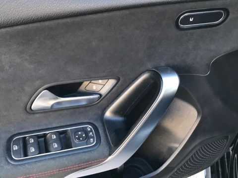 Mercedes-Benz Clase A  180 Compacto