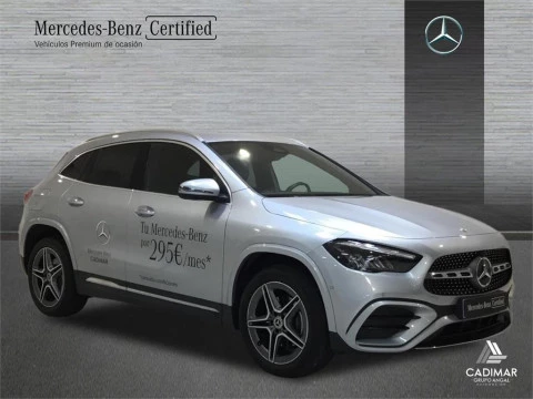 Mercedes-Benz GLA 250 e con tecnología híbrida EQ