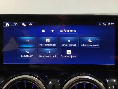 Mercedes-Benz GLA 250 e con tecnología híbrida EQ