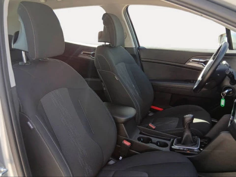 Kia Sportage 1.6 CRDi MHEV Drive 4x2 100 kW (136 CV)