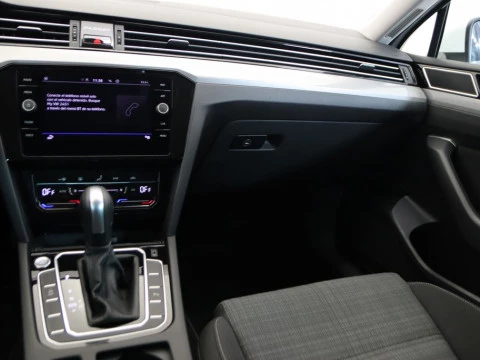 Volkswagen PASSAT familiar 1.6 TDI 88KW DSG EXECUTIVE VARIANT 5P