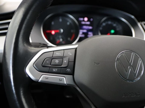 Volkswagen PASSAT familiar 1.6 TDI 88KW DSG EXECUTIVE VARIANT 5P