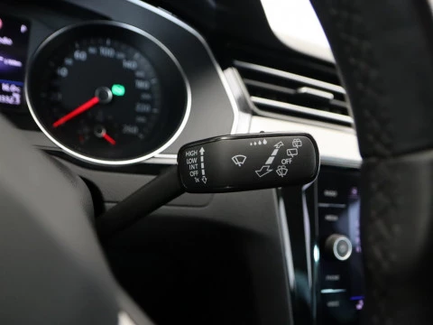 Volkswagen PASSAT familiar 1.6 TDI 88KW DSG EXECUTIVE VARIANT 5P