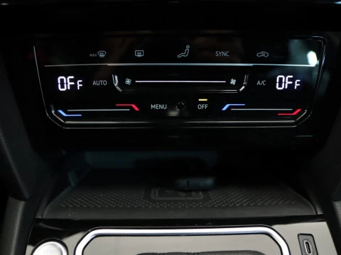 Volkswagen PASSAT familiar 1.6 TDI 88KW DSG EXECUTIVE VARIANT 5P