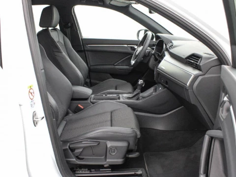 Audi Q3 2.0 35 TDI S TRONIC BLACK LINE 150 5P