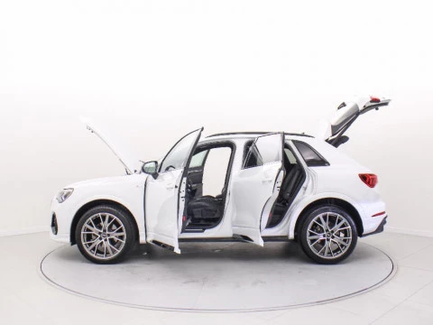 Audi Q3 2.0 35 TDI S TRONIC BLACK LINE 150 5P