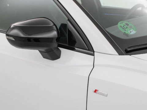 Audi Q3 2.0 35 TDI S TRONIC BLACK LINE 150 5P