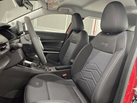 Jeep Avenger 1.2 G 74kW (100CV) Altitude