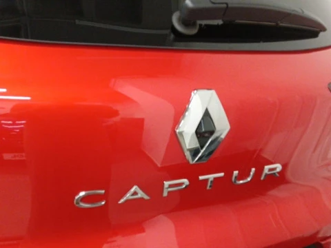 Renault Captur   TCe Zen 96kW