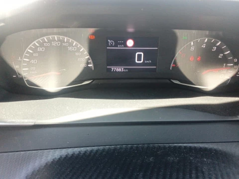 Peugeot 2008 Active Pack BlueHDI 81kW (110CV)