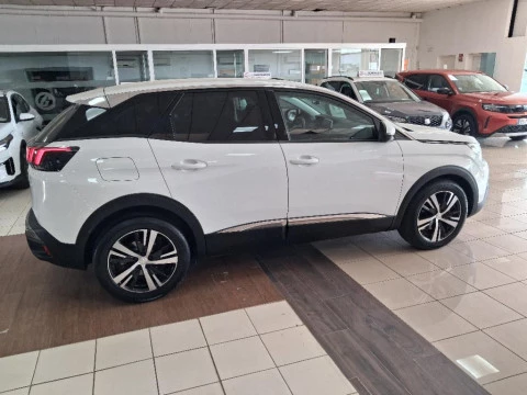 Peugeot 3008 1.5 BLUEHDI 96KW ALLURE S&S 5P