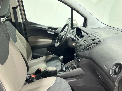 Ford Tourneo Courier 1.5 TDCi 74kW (100CV) Trend