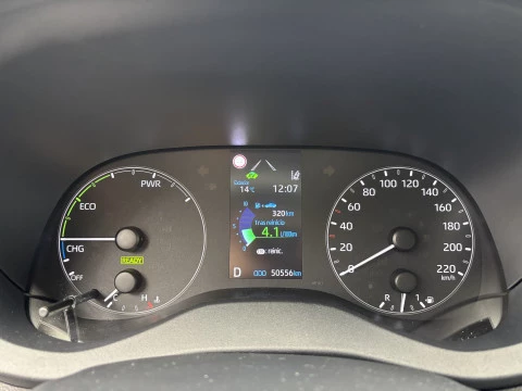 Toyota Yaris 1.5 120H Business Plus