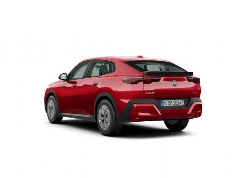 BMW iX2 xDrive30
