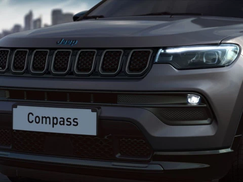 Jeep Compass eHybrid 1.5 MHEV 130HP Summit Dct Jeep Compass eHybrid 1.5 MHEV 130HP Summit Dct