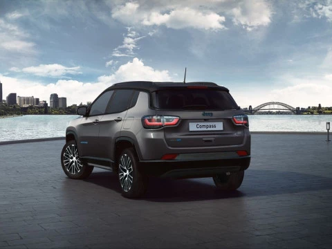 Jeep Compass eHybrid 1.5 MHEV 130HP Summit Dct Jeep Compass eHybrid 1.5 MHEV 130HP Summit Dct
