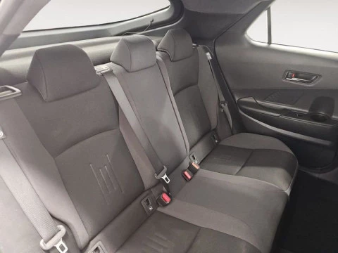 Toyota C-HR Advance Hybrid 140