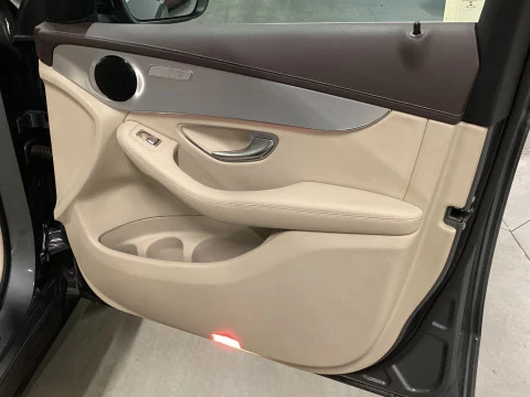 Mercedes-Benz Clase GLC GLC 220 d 4MATIC