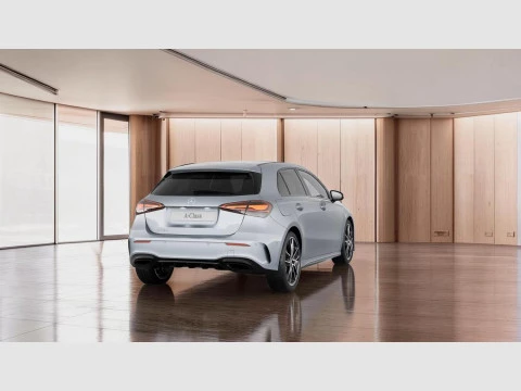 Mercedes-Benz Clase A A 250 e con tecnologia hibrida EQ