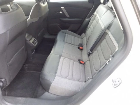 Citroën C4 BlueHDi 130 S&S EAT8 Feel Pack