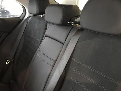 Mercedes-Benz Clase C  300 de