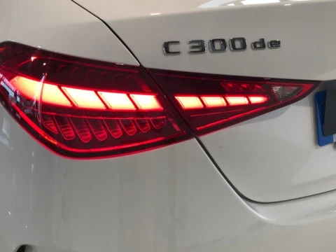 Mercedes-Benz Clase C  300 de
