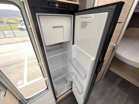 CHALLENGER 328 328 GRAPHITE VIP