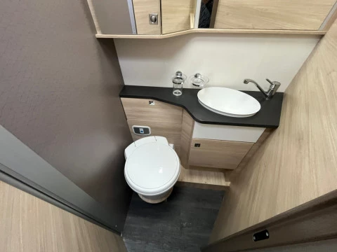 CHALLENGER 328 328 GRAPHITE VIP