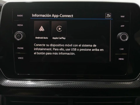 Volkswagen T-Cross R-Line 1.0 TSI 85 kW (116 CV) DSG