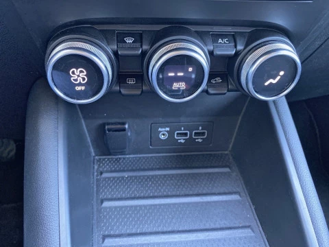 Renault Captur Zen E-TECH Híbrido enchufable 160cv