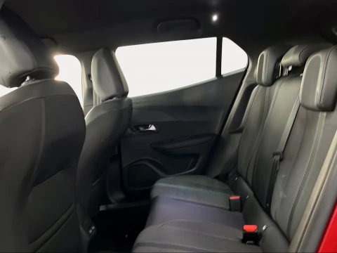 Peugeot 2008 Allure Pack Puretech 130 S&S 6 Vel. MAN
