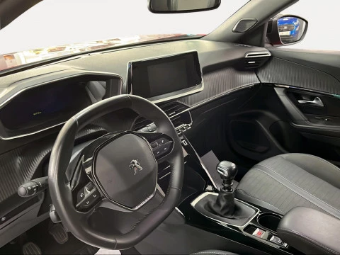 Peugeot 2008 Allure Pack Puretech 130 S&S 6 Vel. MAN