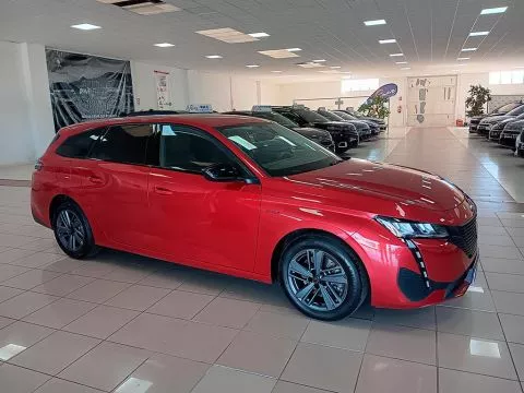 Peugeot 308 fam. 1.2 PURETECH 130 STYLE SW 5P Peugeot 308 fam. 1.2 PURETECH 130 STYLE SW 5P