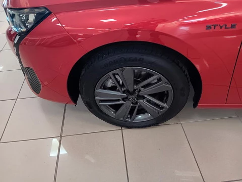 Peugeot 308 fam. 1.2 PURETECH 130 STYLE SW 5P