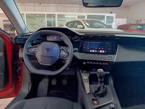 Peugeot 308 fam. 1.2 PURETECH 130 STYLE SW 5P