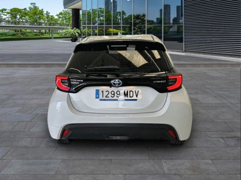 Toyota Yaris 1.5 120H Active Tech