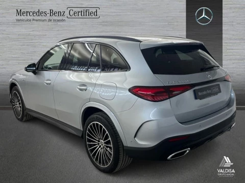 Mercedes-Benz GLC 300 de 4MATIC con tecnología híbrida EQ
