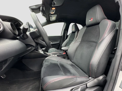 Toyota Yaris 1.5 120H GR Sport