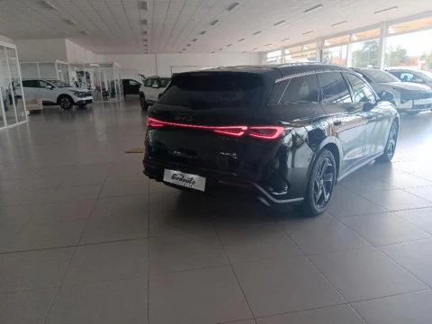 BYD SEAL 6 DM-I fam. 1.5 DM-I COMFORT 5P BYD SEAL 6 DM-I fam. 1.5 DM-I COMFORT 5P