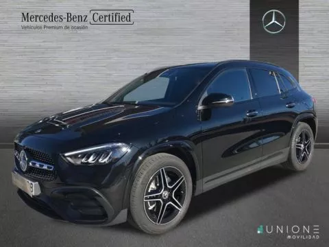 Mercedes-Benz GLA  200 d