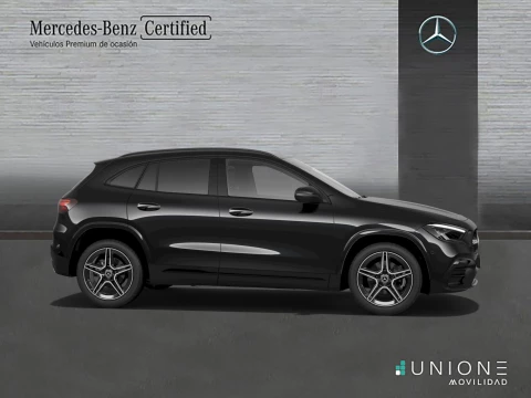 Mercedes-Benz GLA  200 d