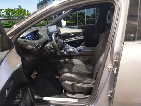 Peugeot 3008 Hybrid 300 e-EAT8 GT